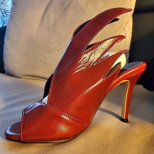 Sz 8 faux leather flame-design high heel mules